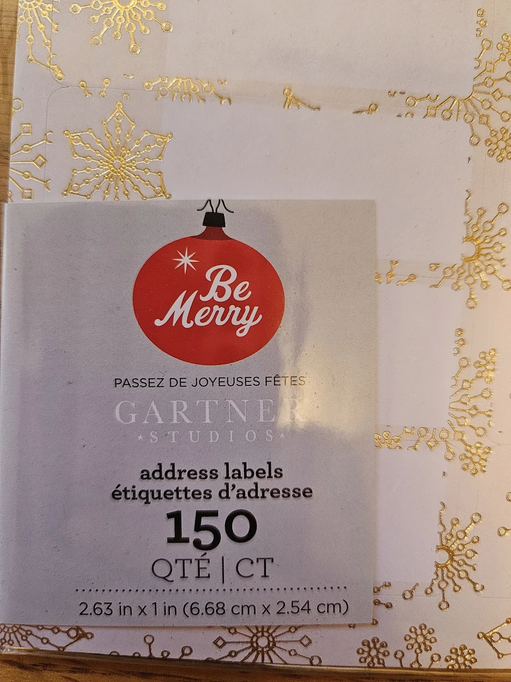 Gartner Studios White Address Labels with Gold Snowflake Accents
